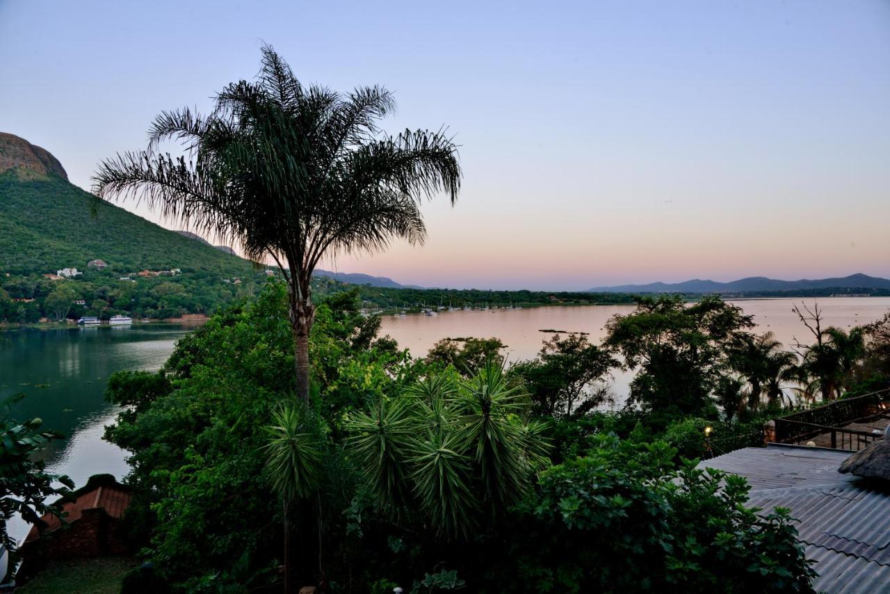 The Shore House Hartbeespoort Exteriör bild