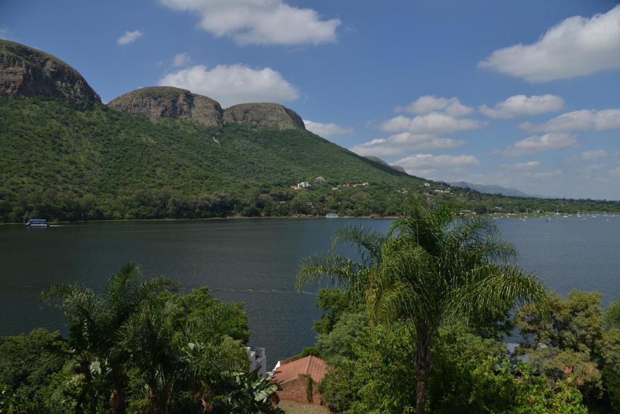 The Shore House Hartbeespoort Exteriör bild