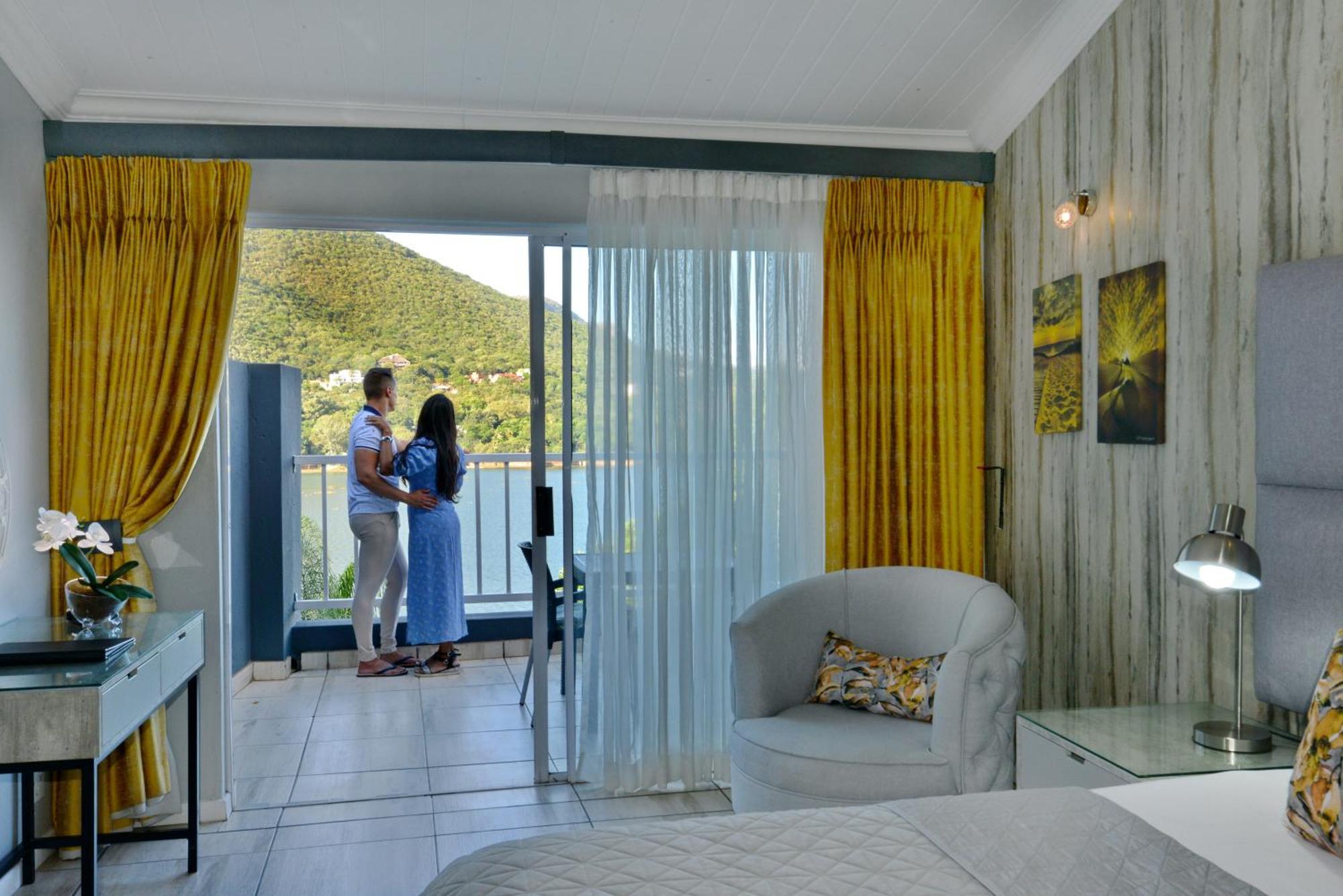 The Shore House Hartbeespoort Exteriör bild